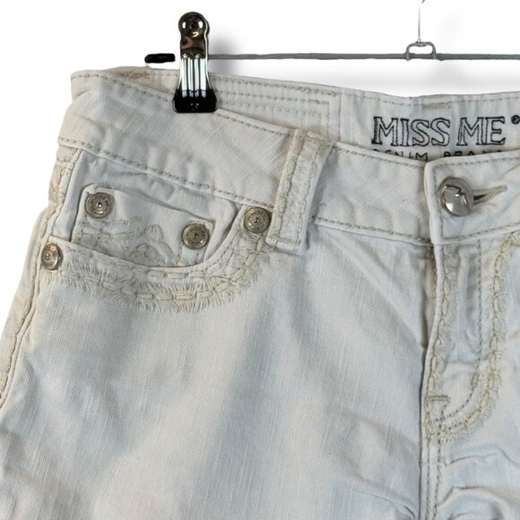 Miss Me Irene Shorts Womens Sz 29 White Embroidered Low Rise Flap Pocket Denim - Picture 4 of 15